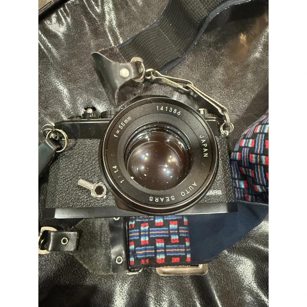 Sears‎ 2000 ES 35mm SLR Film Camera with Auto Sears 55mm f1.4 Lens Japan Black